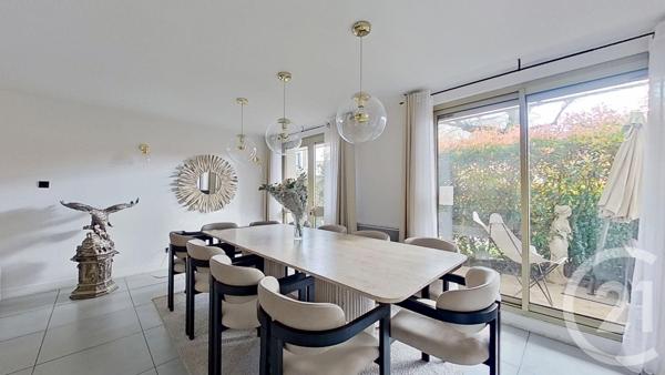 Appartement F5 à vendre  5 pièces - 157,58 m2 NOGENT SUR MARNE - 94