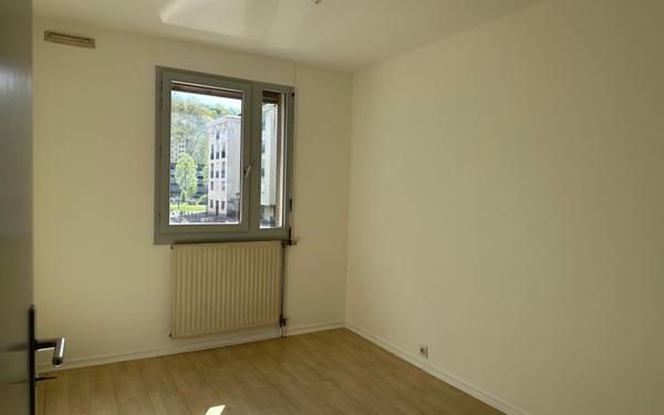 Appartement à vendre    3 pièces • 73,82 m2 Chambéry
