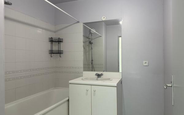 Appartement à vendre    3 pièces • 73,82 m2 Chambéry