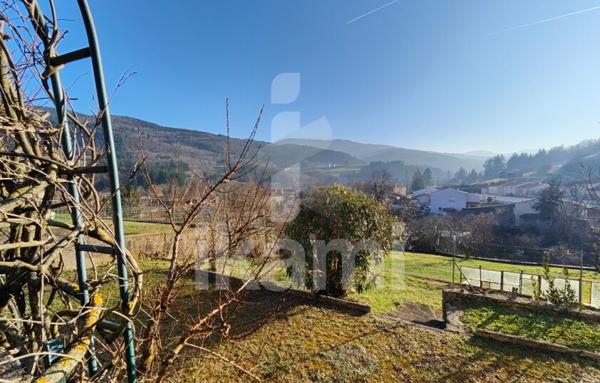 Maison accessible de plain-pied avec 3 chambres et une annexe