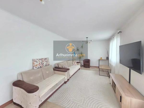 Vente                                                      Maison
                        
                     6 pièces                      101 m2                     à Sarcelles