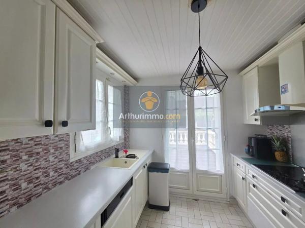 Vente                                                      Maison
                        
                     6 pièces                      101 m2                     à Sarcelles