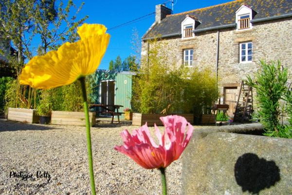 Gîtes et Chambres d'hôtes à Cancale Longère 18ème siècle !
