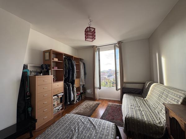 Bondy (93140) 3 PIECES Secteur GARE RER E - T4 - BONDY