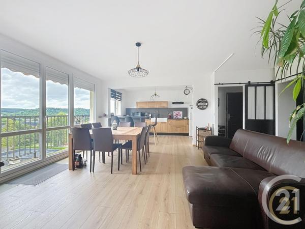 Appartement F3 à vendre  3 pièces - 73,90 m2 DEVILLE LES ROUEN - 76