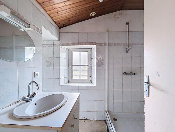 Maison en village à vendre - Montaigu vendée