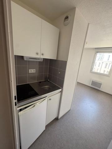 Appartement
         1 pièce
        - 19 m² Exclusivité 93 000 € *