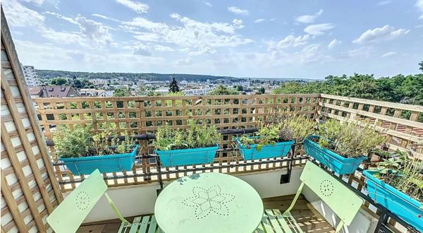Appartement 4 pièces 123.86 m2