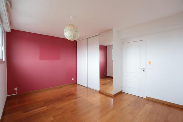 Appartement 4 pièces 123.86 m2