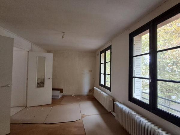 Appartement  4 pièce(s) 44 m2
