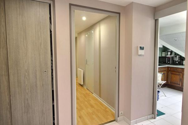 Appartement duplex 5 pièces avec parking à vendre au coeur de Massy