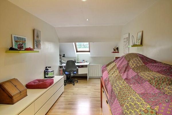 Appartement duplex 5 pièces avec parking à vendre au coeur de Massy