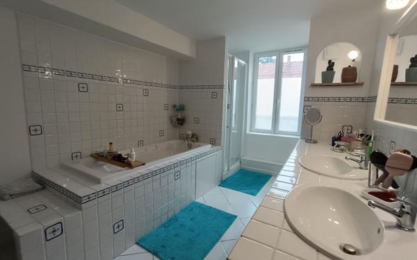 Maison à vendre    5 pièces •  Saâcy-sur-Marne