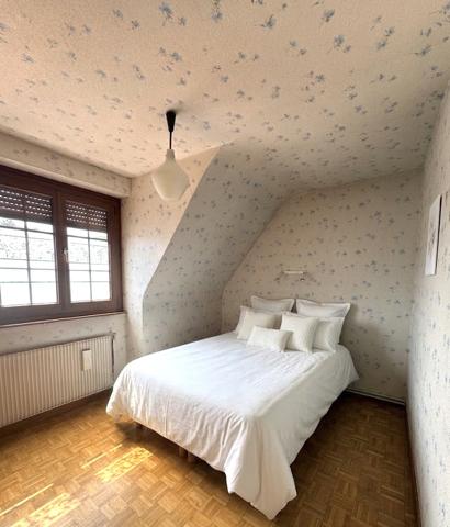 Maison
         7 pièces
        - 170 m² 478 000 € *