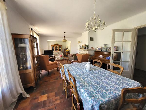 Maison L Isle Sur La Sorgue 6 pièces 173m²