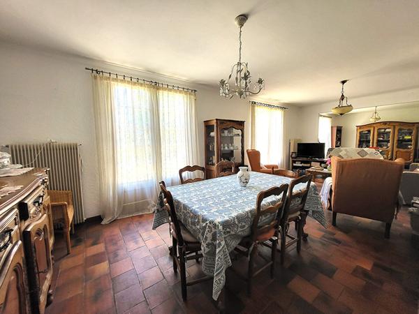 Maison L Isle Sur La Sorgue 6 pièces 173m²