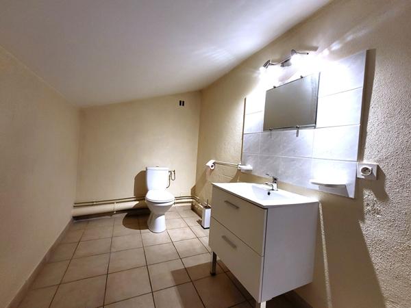 Maison L Isle Sur La Sorgue 6 pièces 173m²