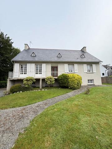Maison avec vaste jardin en plein centre de Landerneau, un bien rare sur le marché Landerneau