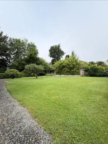 Maison avec vaste jardin en plein centre de Landerneau, un bien rare sur le marché Landerneau