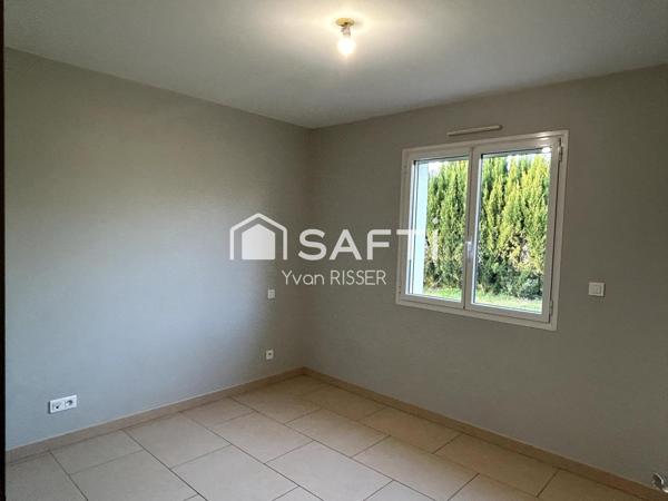 Maison de plain pied 4 chambres 105 m2