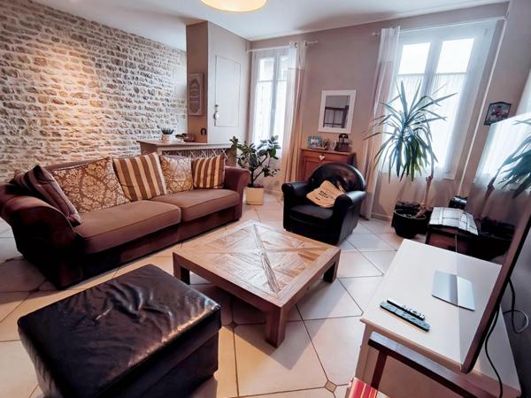 Maison de ville avec jardin et garage