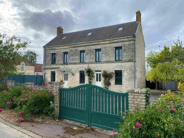 15 mns d'Argentan GIEL COURTEILLES Maison en pierre d'environ 140 m² habitable 1901 m² de terrain