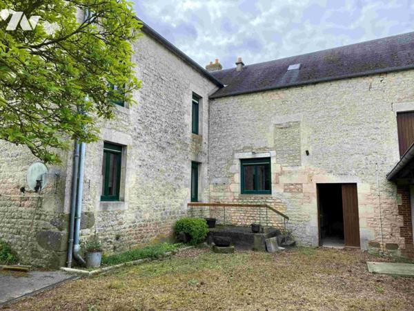 15 mns d'Argentan GIEL COURTEILLES Maison en pierre d'environ 140 m² habitable 1901 m² de terrain