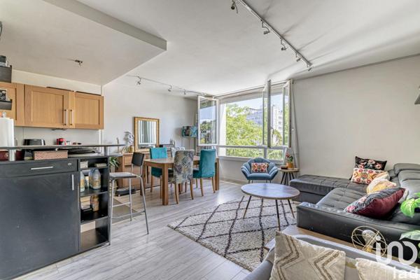 Appartement à vendre 4 pièces 83 m² Sèvres