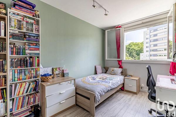 Appartement à vendre 4 pièces 83 m² Sèvres