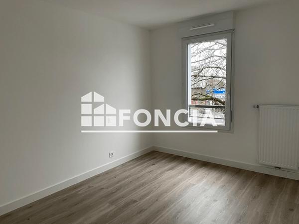 Location Appartement 2 pièces 41.9 m² - 13 RUE DE MOOREA Nantes Cedex 44300