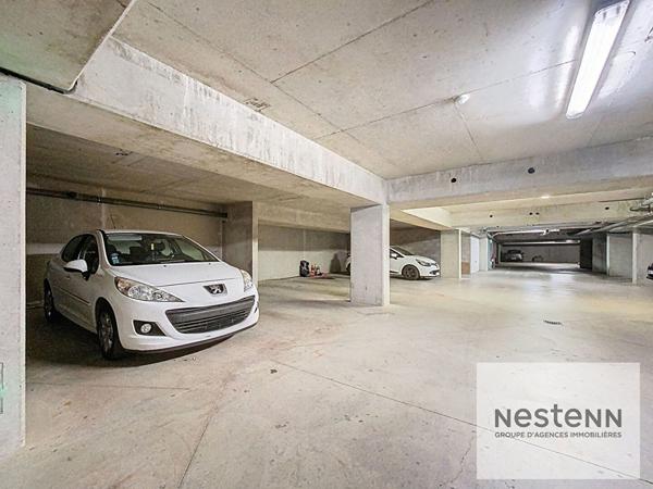 A vendre appartement 2 pièces de 55 m2 avec terrasse et place de parking à Castelnau Le Lez