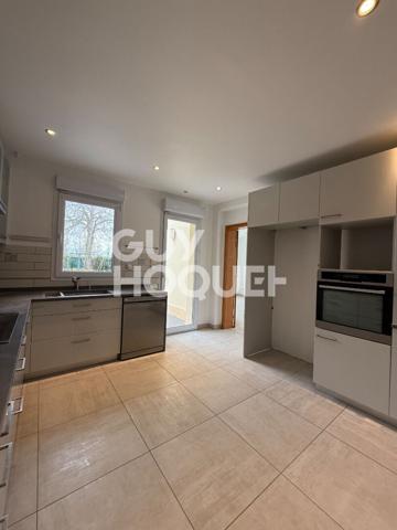 Exceptionnelle maison de prestige à vendre à Compiègne - Quartier Les Avenues - Réf. 10795