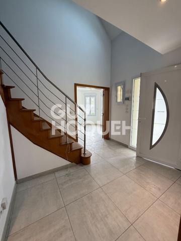 Exceptionnelle maison de prestige à vendre à Compiègne - Quartier Les Avenues - Réf. 10795