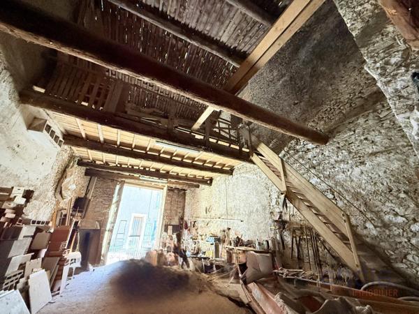 EXCLUSIVITE GRANGE 190 m2 à rénover AZILLE (11700)