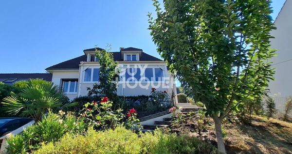 Maison familiale 7 pièces ? 4 chambres ? Vue dégagée sur la vallée