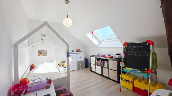 BOURGES MAISON 5 PIECES + LOGEMENT INDEPENDANT 2 PIECES