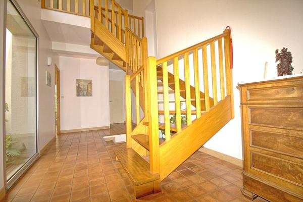 AVRILLE MAISON D'ARCHITECTE AVEC VUE SUR VALLEE