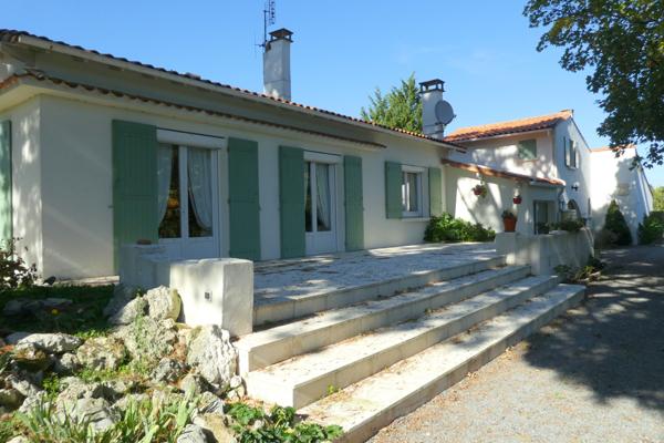 L'Eguile S/Seudre - 10 KM Royan - Maison 6 pièces - Piscine