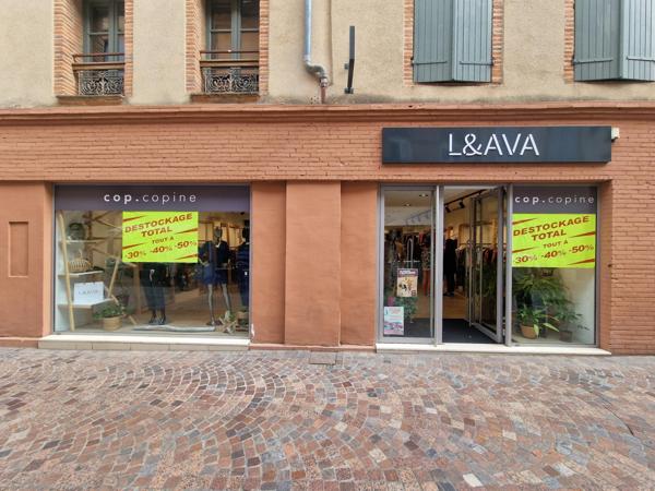 Fond de commerce en centre ville avec 4 Split clim réversible