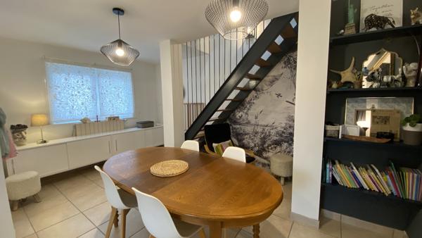 Grenade (31330) Secteur Bastide – EXCLUSIVITÉ – Maison familiale avec piscine, dépendances à deux pas du centre ville