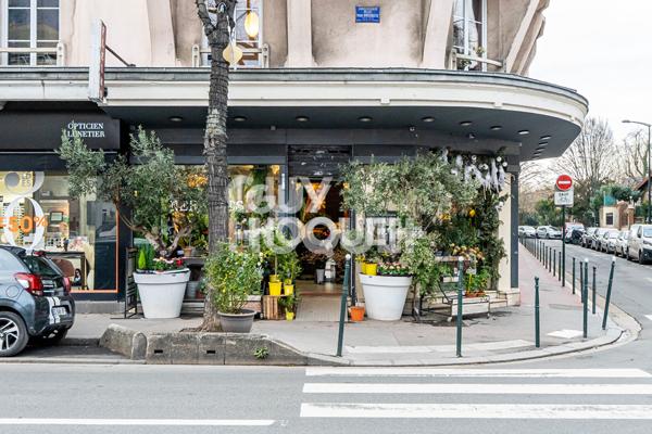 Murs de boutique Asnières Sur Seine