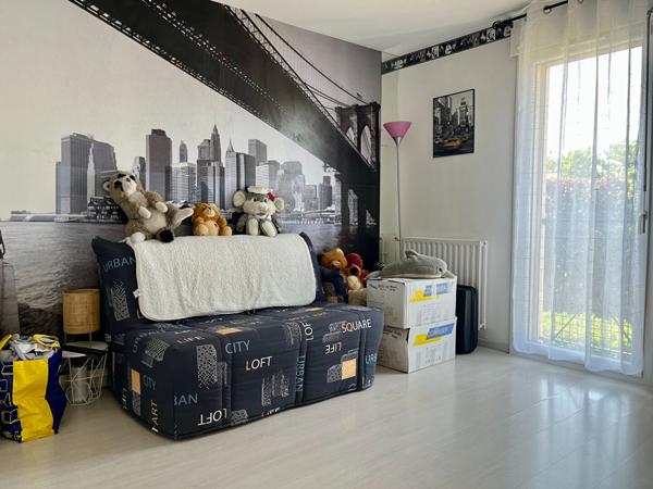 Maison individuelle 132 m2 - 4 chambres - bourg de Savigny