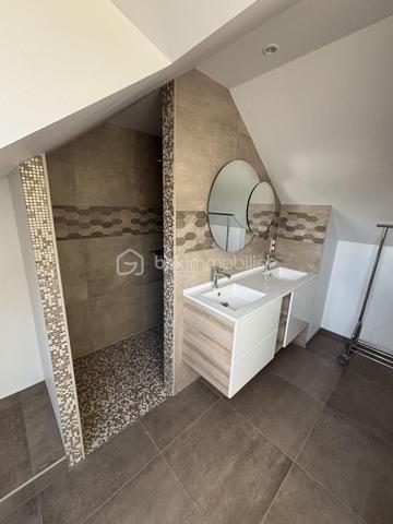 Maison contemporaine de 460 m²