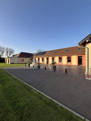 Maison contemporaine de 460 m²