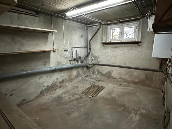 Nouveauté A VENDRE AMILLY 45200 - MAISON 72 m2 , SOUS-SOL, TERRAIN 1220 m2