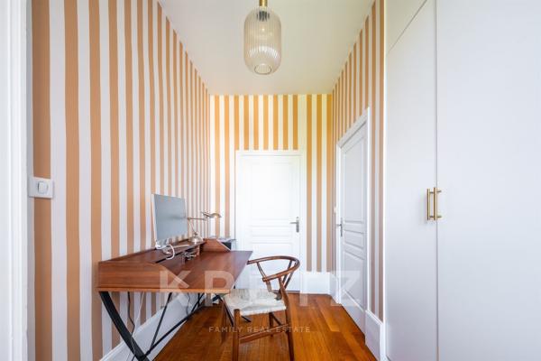 APPARTEMENT DE CARACTERE DANS UN HOTEL PARTICULIER – CENTRE HISTORIQUE DE DIJON