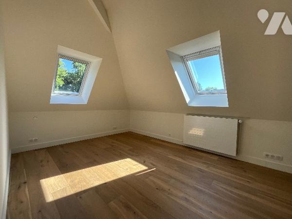 SAINT CYR SUR LOIRE (37540) Elégante propriété avec piscine dans un cadre d’exception de 1,4 hectare