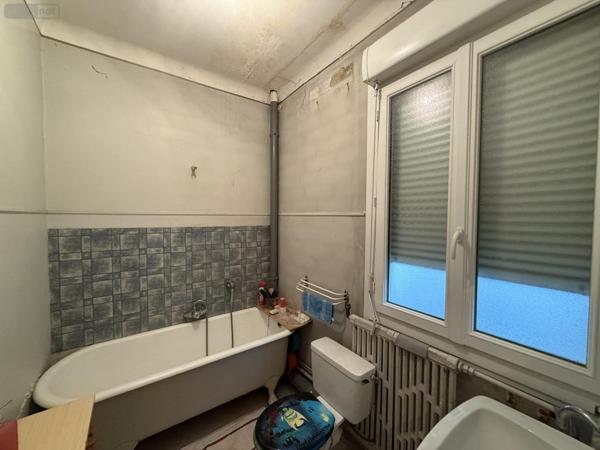 Maison à vendre à Vichy dans l'Allier (03200), ref : 2025/947-03020