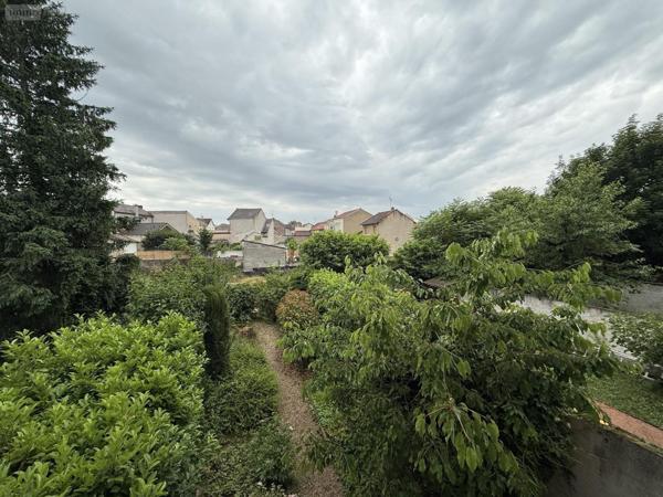 Maison à vendre à Vichy dans l'Allier (03200), ref : 2025/947-03020
