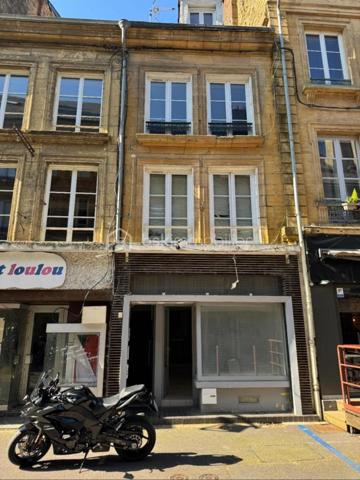 Immeuble mixte de 109,50 m²